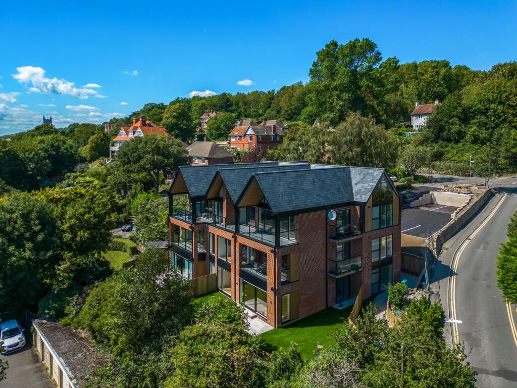 Additional image 52 of Bay Tree House, North Road, CT21