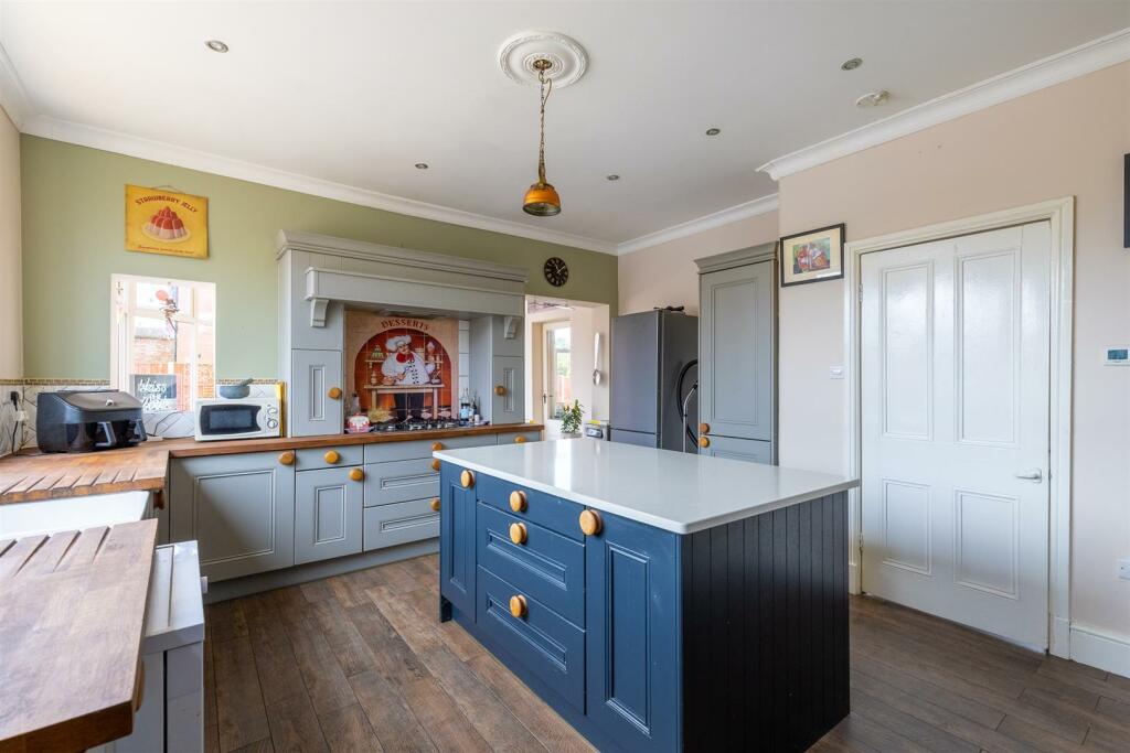 Additional image 5 of Oaklands, Manor Avenue, Crewe