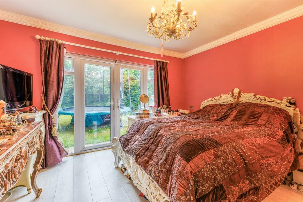 Additional image 13 of Nuneaton Road, Bulkington