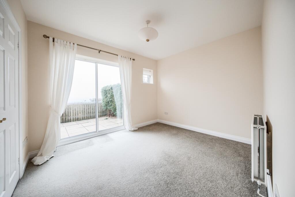 Additional image 5 of Lingfield Crescent, Stratford-upon-Avon, Warwickshire, CV37