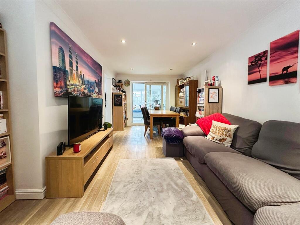 Additional image 4 of Henley Road, Leamington Spa