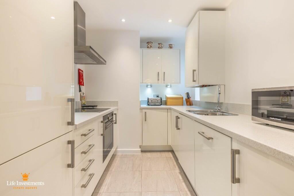 Additional image 4 of Coombe Road, Rugby, Warwickshire, CV23