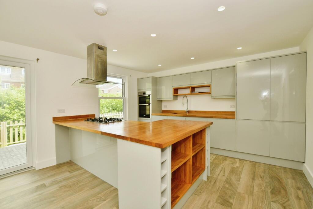 Additional image 3 of Parkside, Folkestone, Kent, CT19