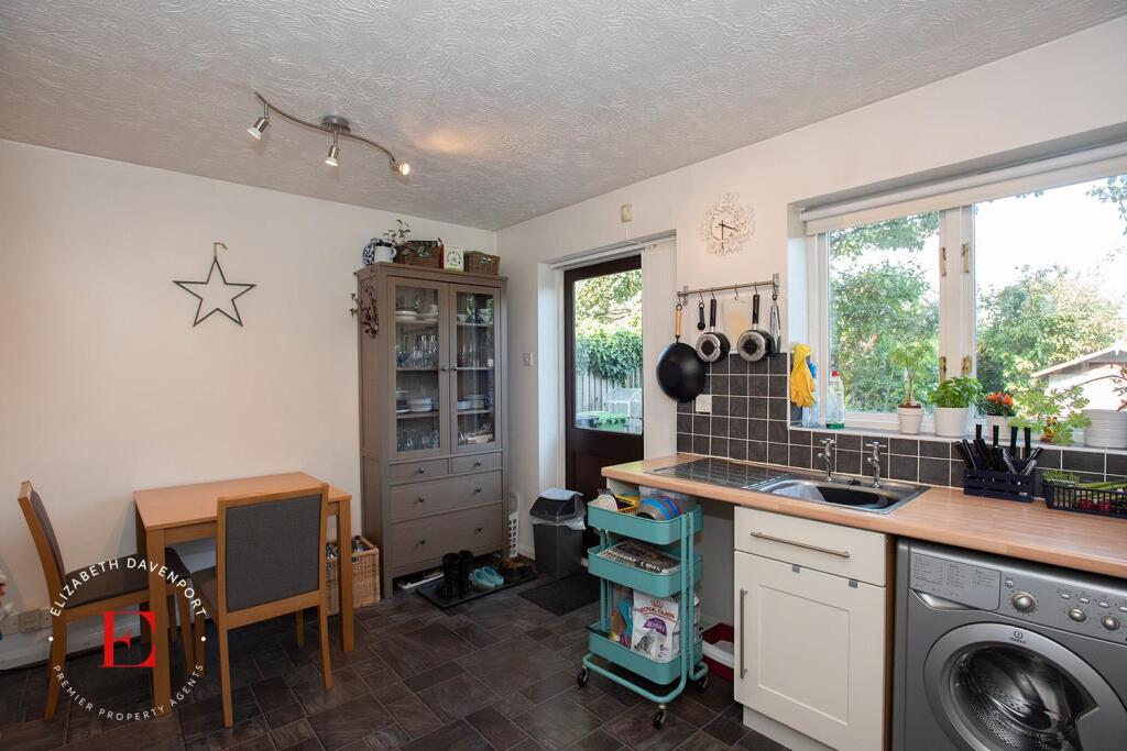 Additional image 5 of Reeve Drive, Kenilworth