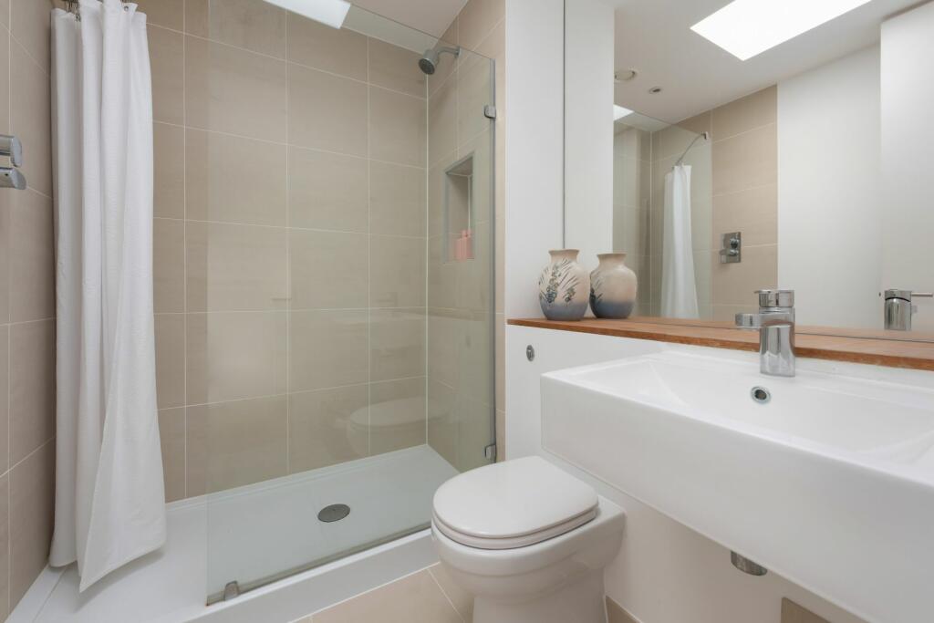 Additional image 17 of Admiralty Walk, Whitstable, CT5