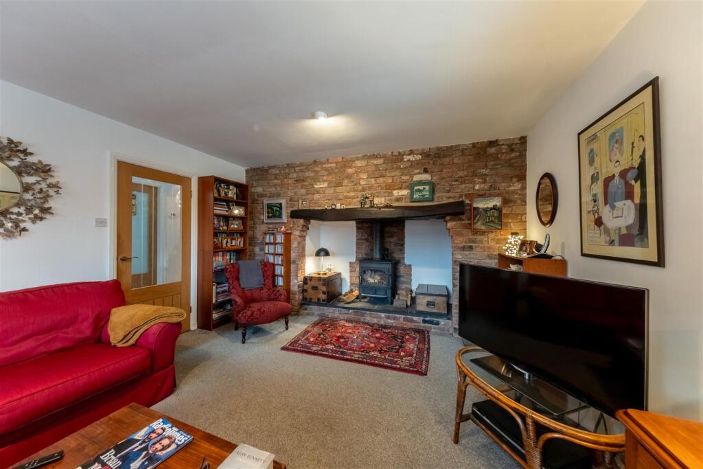Additional image 24 of Hallowsgate Court, Kelsall