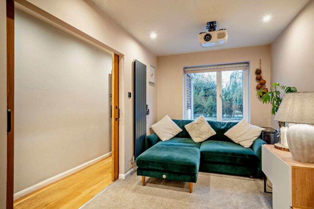 Additional image 34 of Holmes Chapel Road, CW9