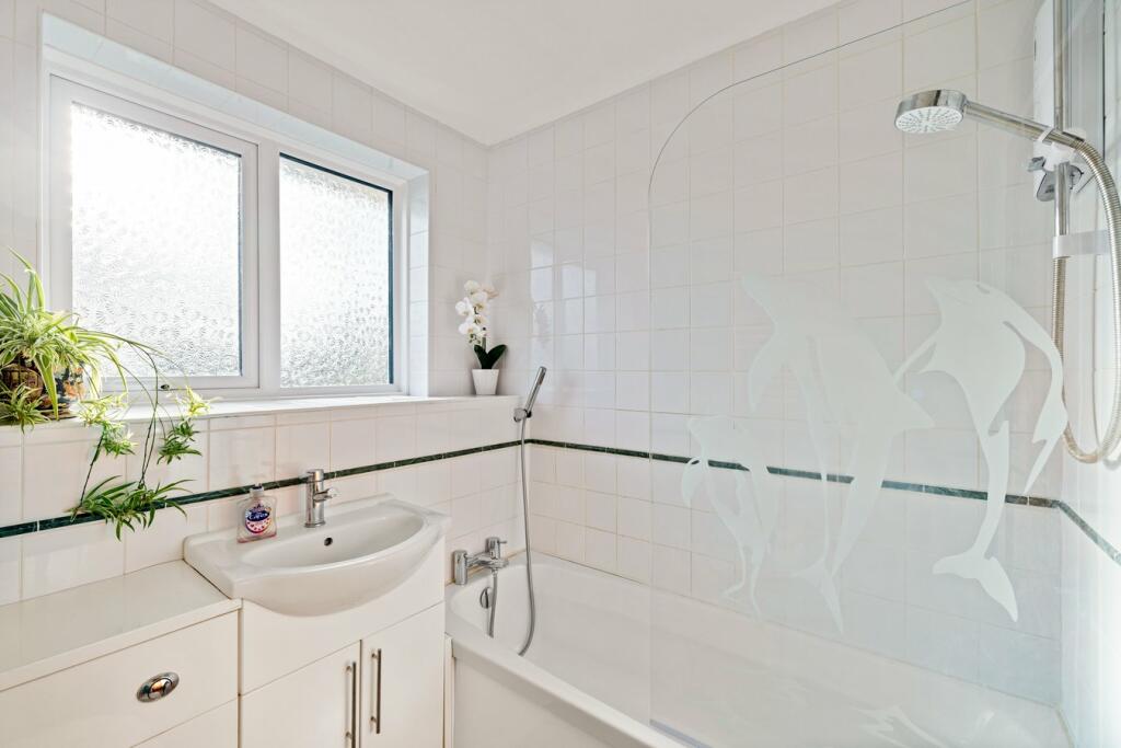 Additional image 9 of Pine Way, Folkestone, CT19