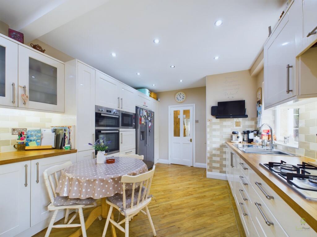 Additional image 3 of 12 Warren Road, Bexleyheath