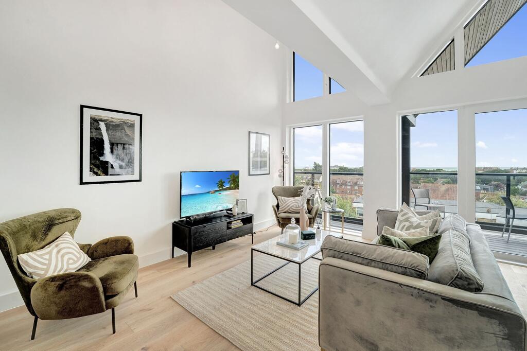 Additional image 40 of Bay Tree House, North Road, CT21