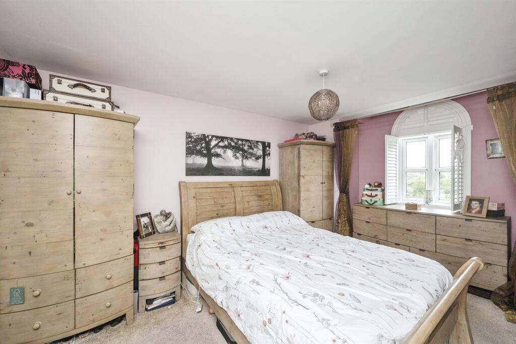 Additional image 9 of Spinnaker Close, Ripley