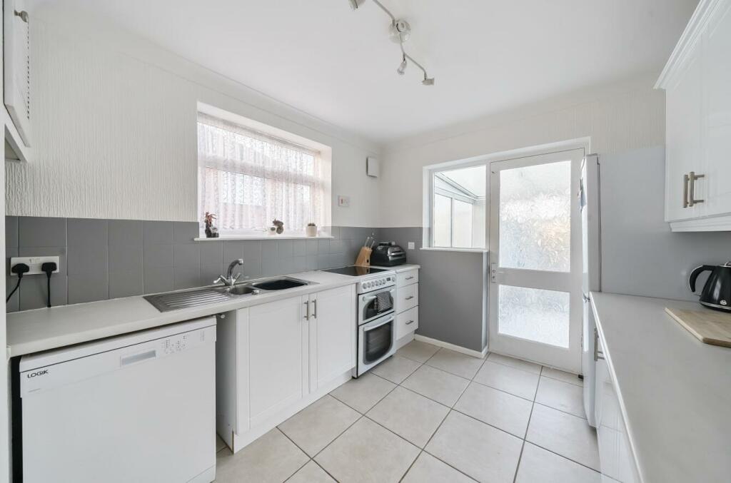 Additional image 9 of Mellor Road, Rugby, CV21