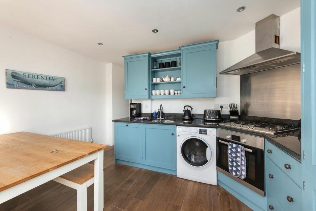 Additional image 3 of Island Wall, Whitstable, CT5