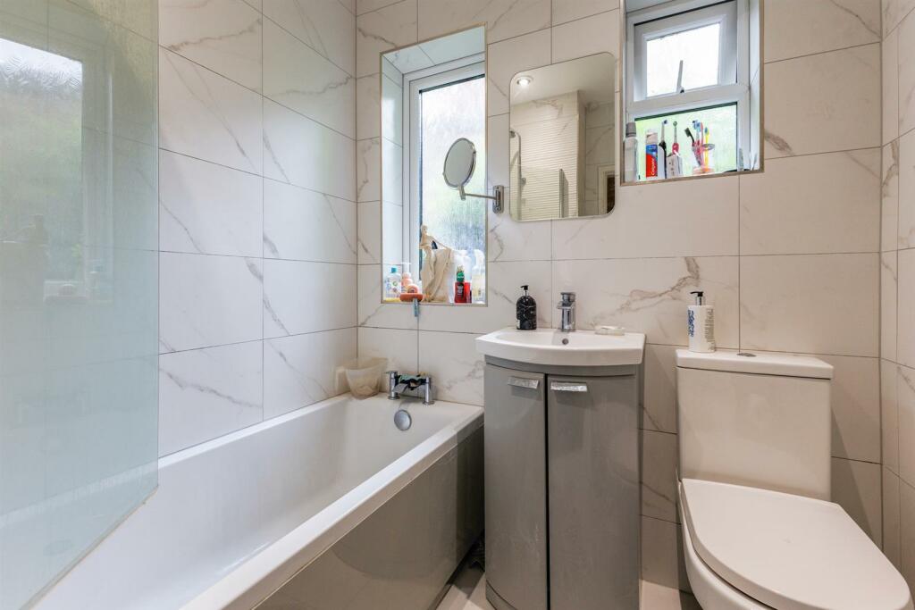 Additional image 5 of Nuneaton Road, Bulkington