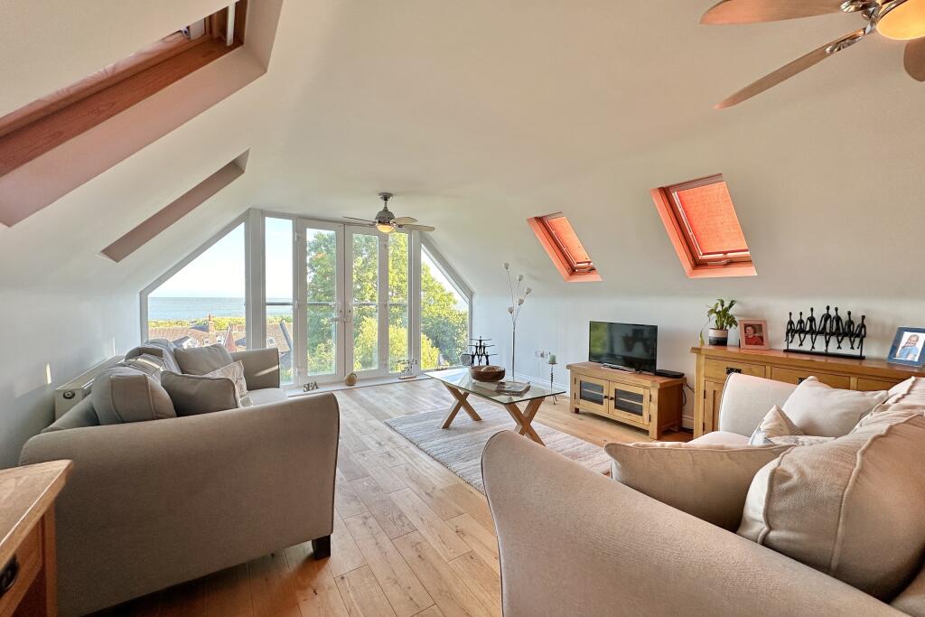 Additional image 16 of Naildown Close, Hythe, Kent