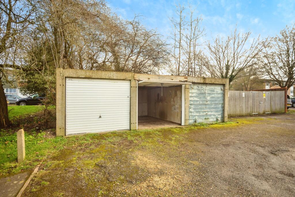 Additional image 12 of Paddock Close, South Darenth, Dartford, Kent, DA4