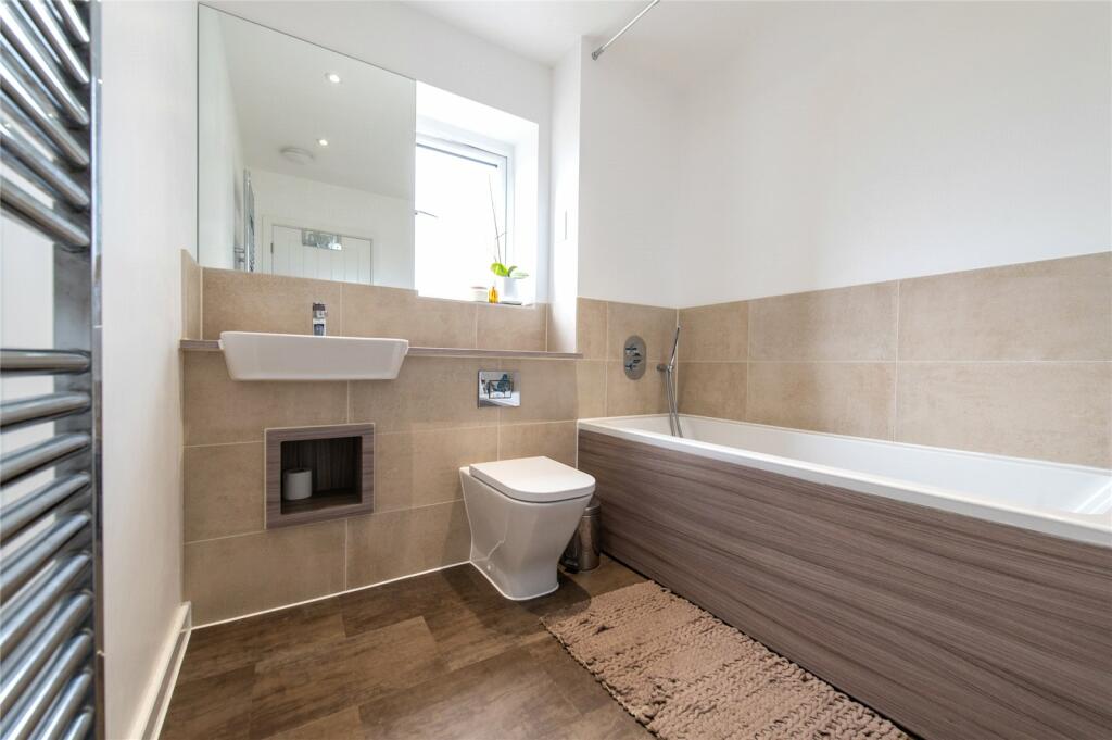 Additional image 12 of Marlowe Close, Northfleet, Kent, DA11