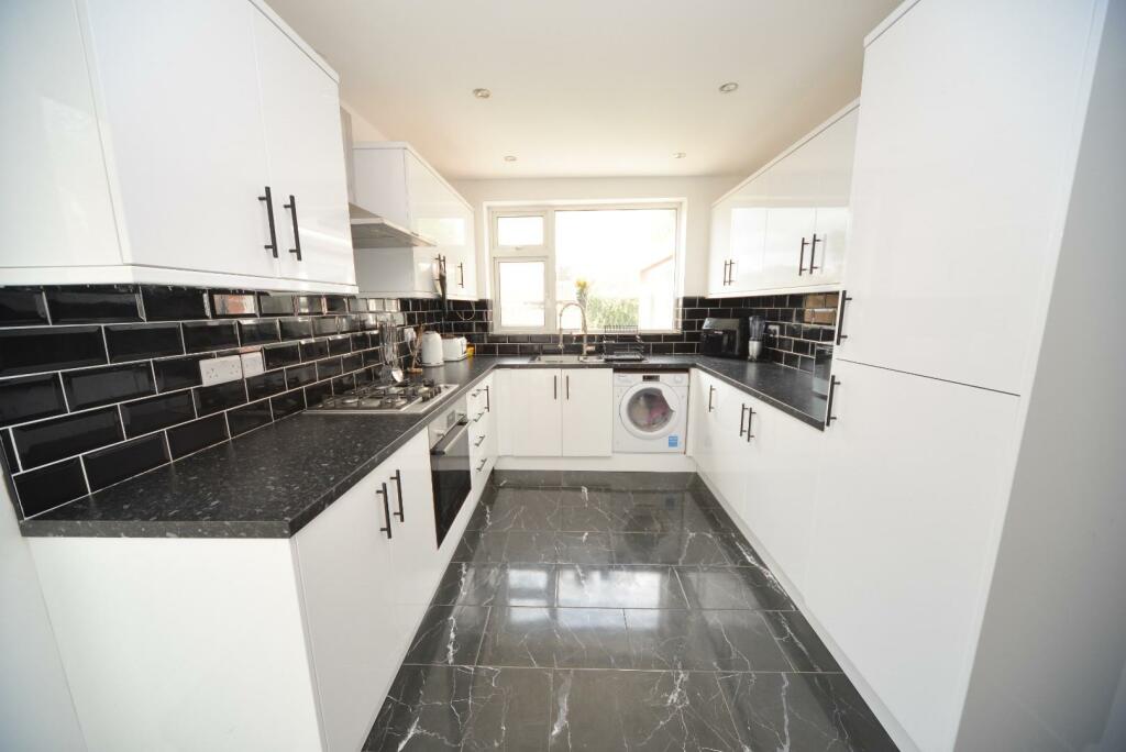 Additional image 2 of Sutton Lane, Hilton, Derby