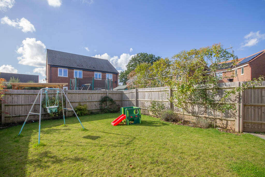 Additional image 16 of Iris Crescent, Mickleover