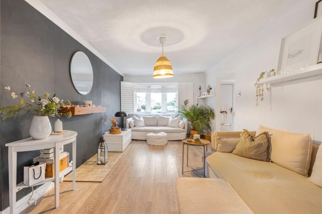 Additional image 2 of Weald Close, Istead Rise, Gravesend, Kent, DA13