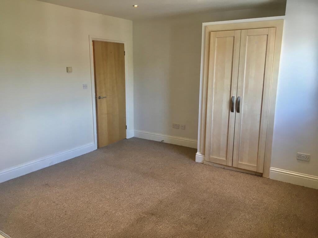 Additional image 4 of 2 Harvey Street, Folkestone, CT20