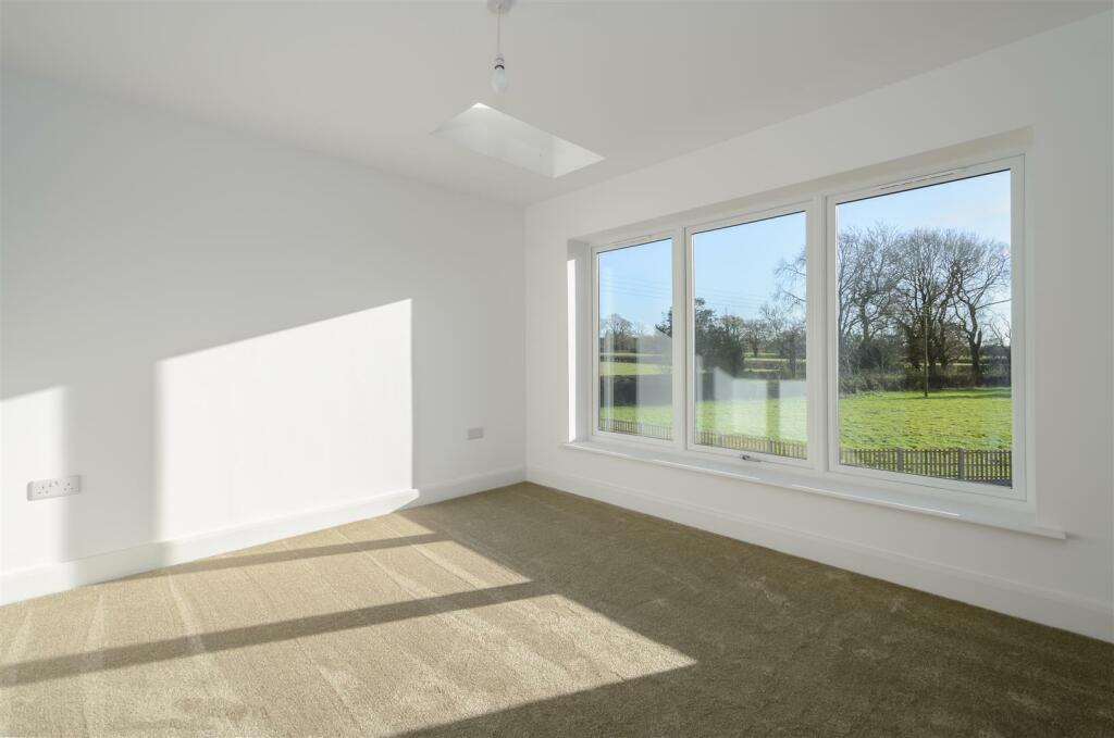 Additional image 15 of Meadow View, Higham Lane, Stoke Golding.