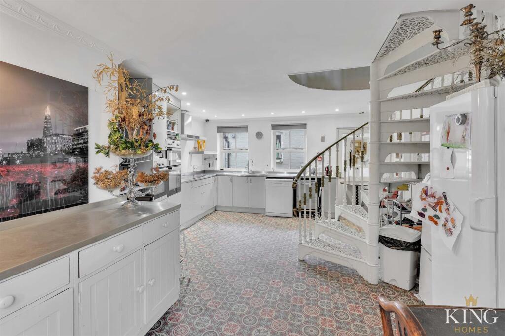 Additional image 9 of Bishopton Lane, Bishopton, Stratford-Upon-Avon