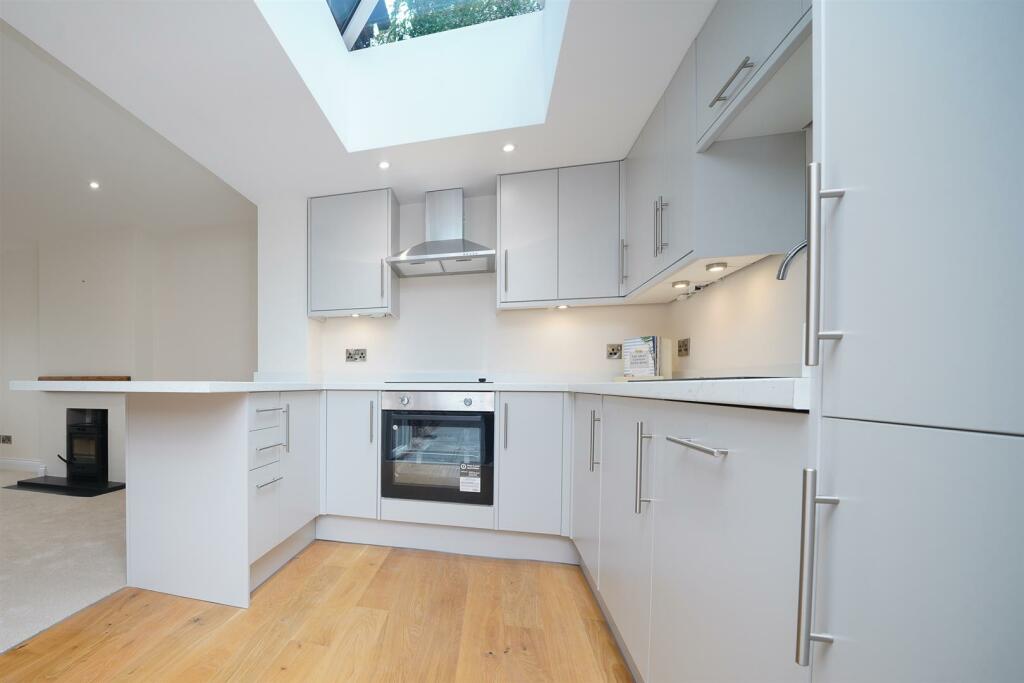 Additional image 5 of Fisher Road, Bishops Itchington, Southam