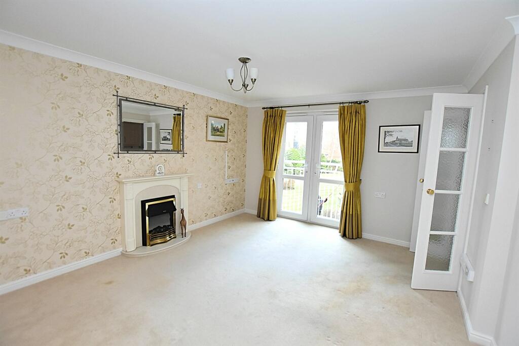 Additional image 4 of 35 Bernard Court, Chester Road, Holmes Chapel