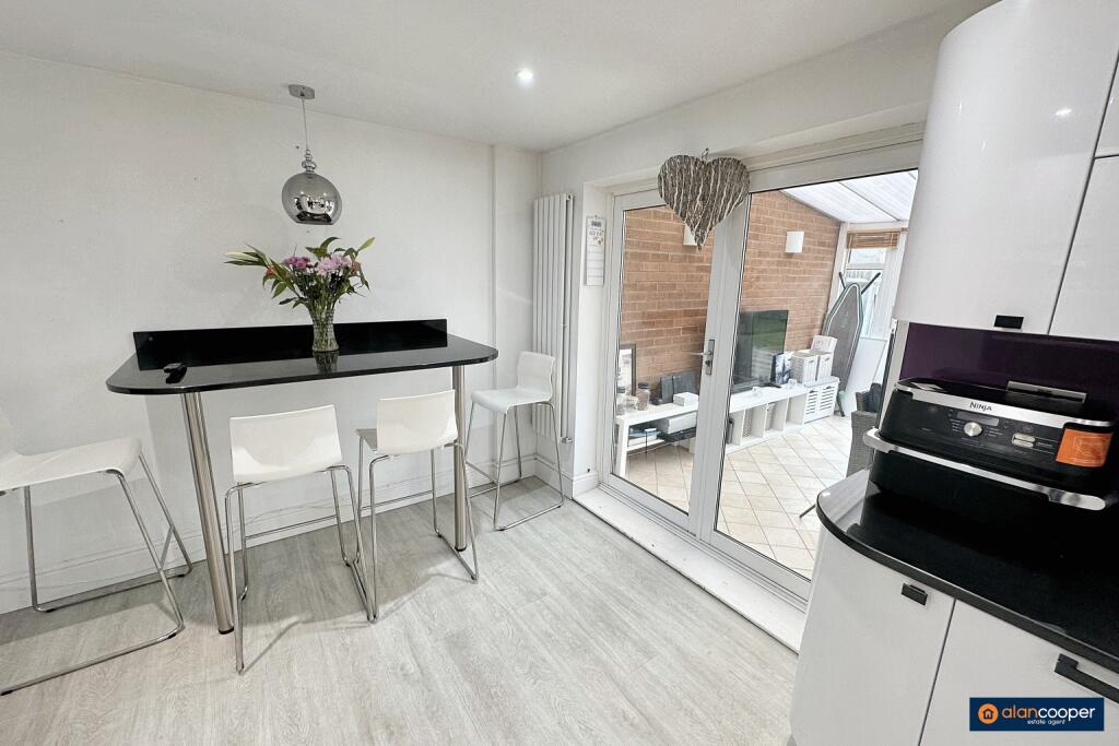 Additional image 8 of Pallett Drive, St Nicolas Park, Nuneaton, CV11 6LT