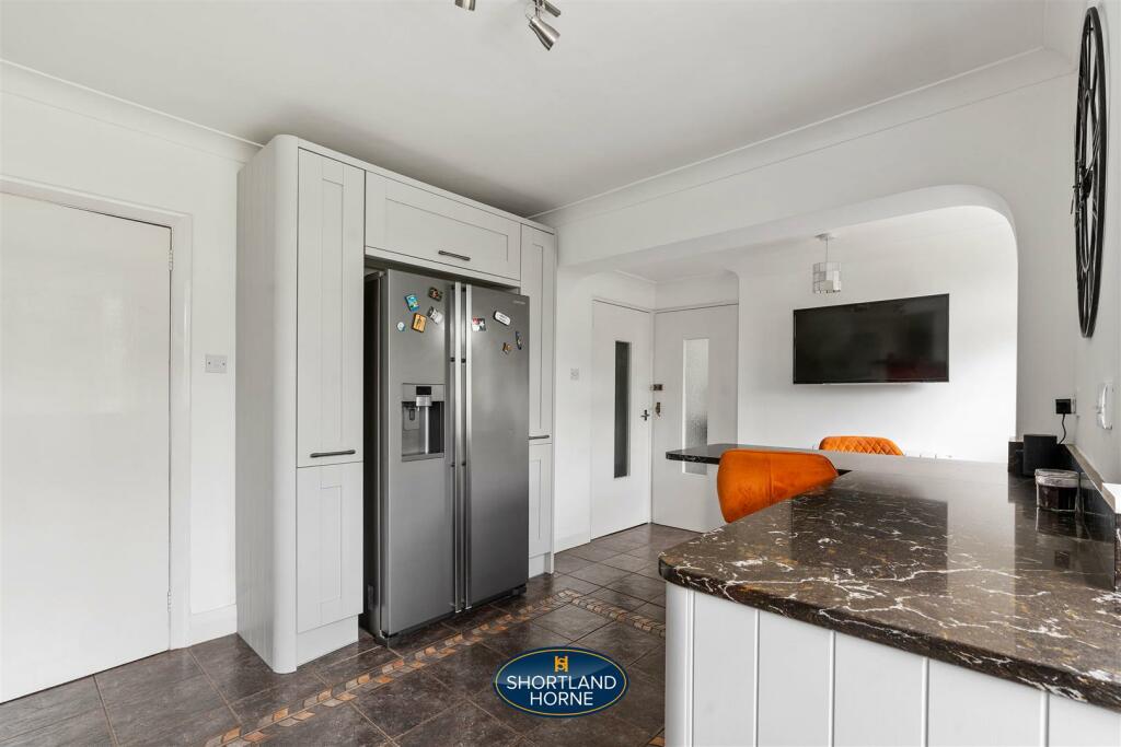 Additional image 10 of Knoll Drive, Styvechale, Coventry