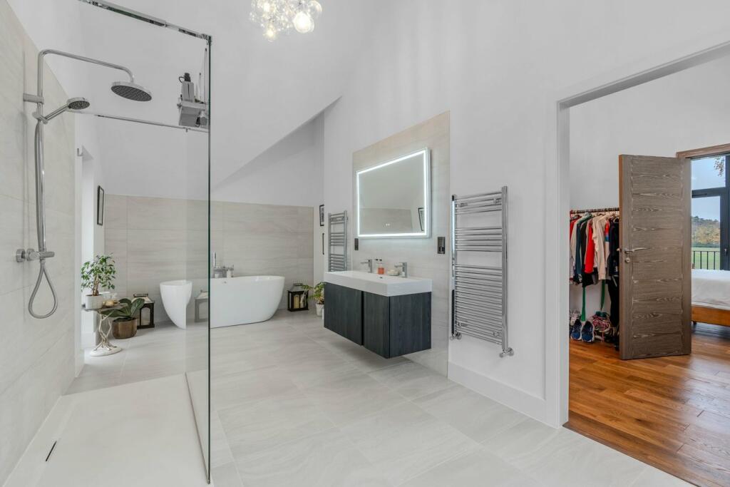 Additional image 35 of Bilton Fields Farm Lane, Rugby, CV22