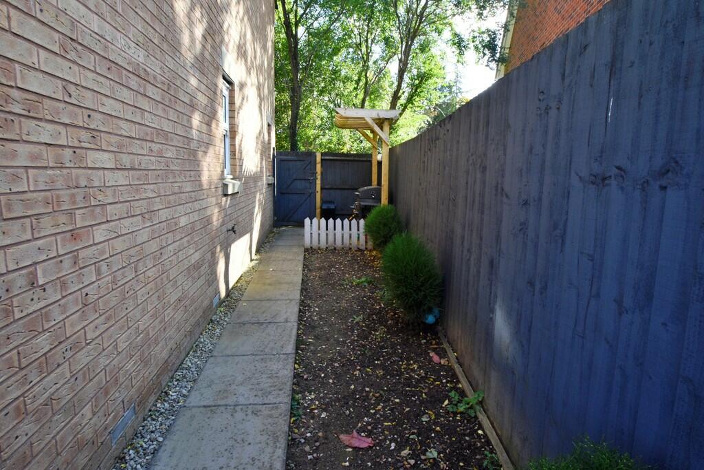 Additional image 16 of Overbecks Close, Rugby