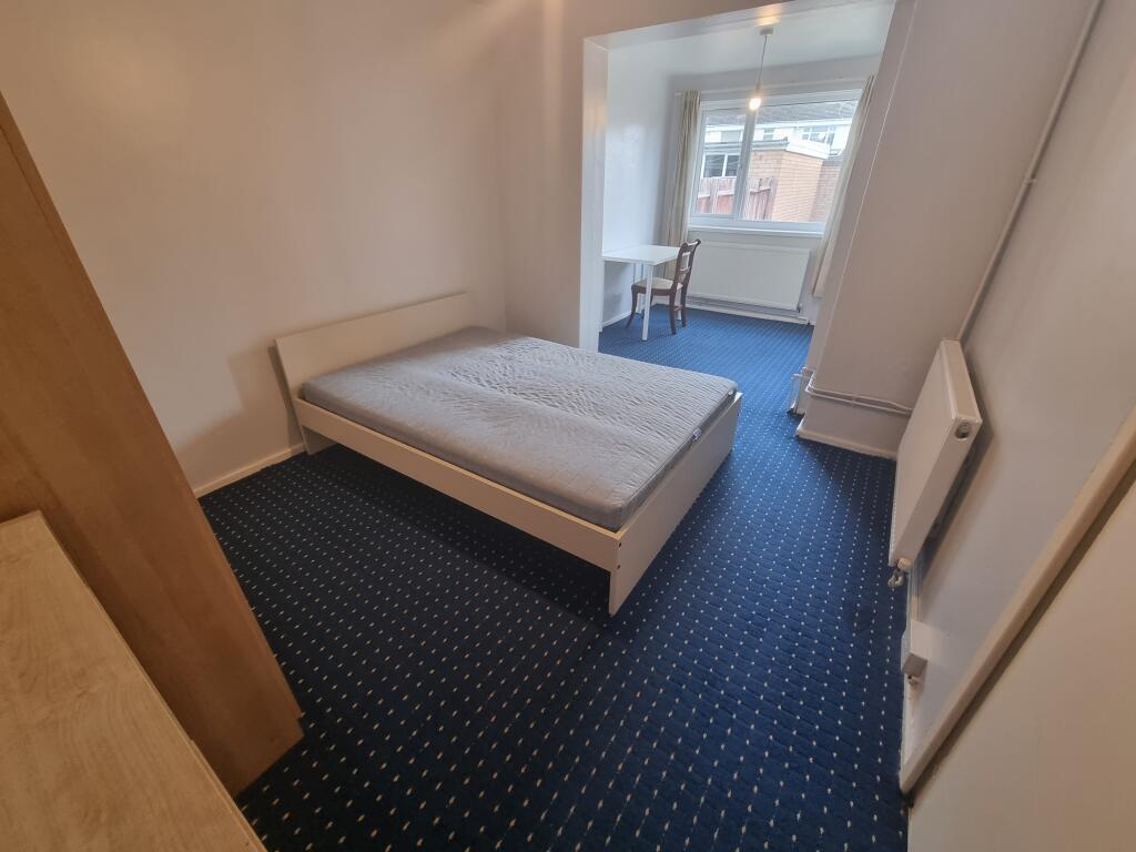 Additional image 6 of 5 Marloes Walk, Sydenham, Leamington Spa