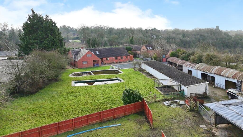 Additional image 5 of Harbury, Leamington Spa