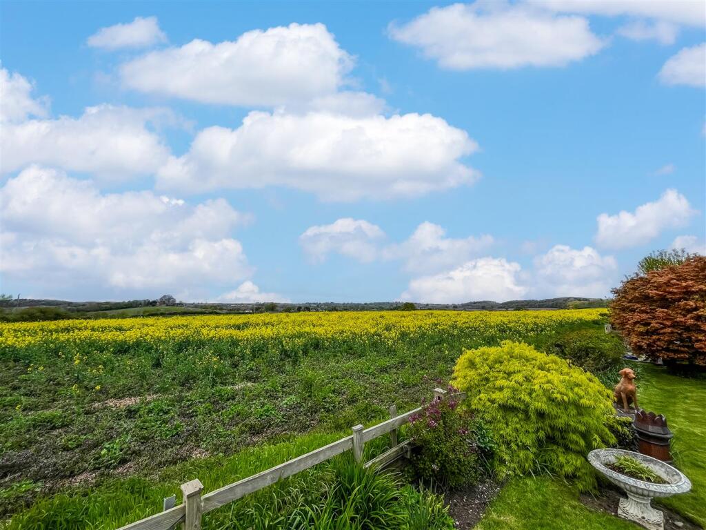 Additional image 5 of Grove Park, Hampton-on-the-hill, Nr Warwick