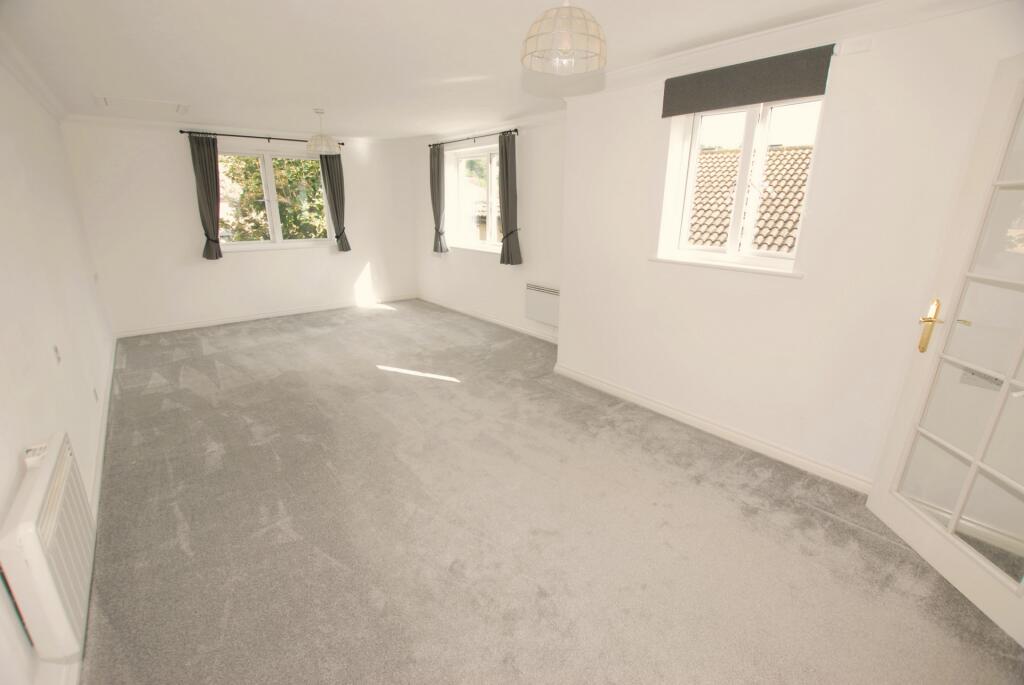 Additional image 2 of East Street, Hythe, CT21