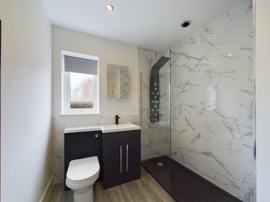 Additional image 8 of Tay Close, Stenson Fields