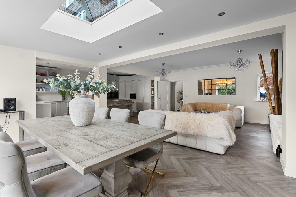 Additional image 16 of Hampstead Drive, Wychwood Park, Weston