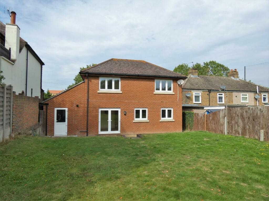 Additional image 16 of Wrotham Road, Gravesend, DA11