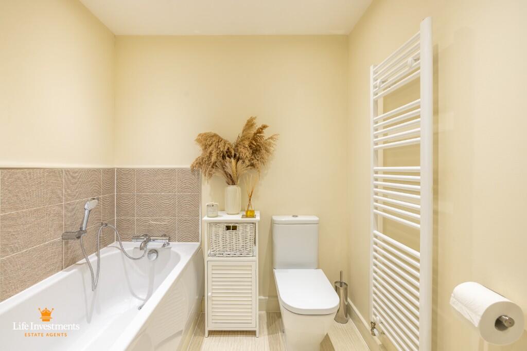 Additional image 12 of Elder Avenue, Rugby, Warwickshire, CV21