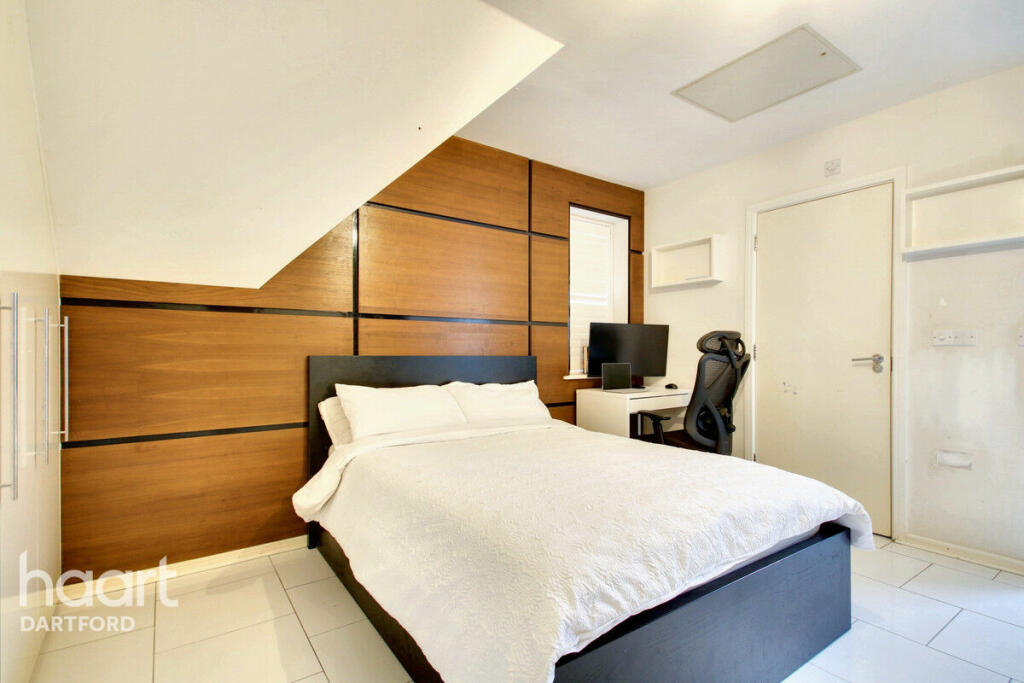 Additional image 6 of Martin Drive, Dartford