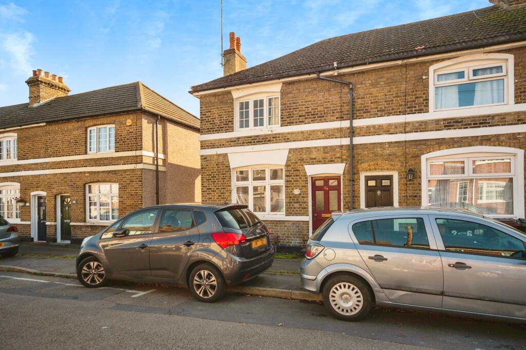 Additional image 16 of Walnut Tree Avenue, Dartford, DA1