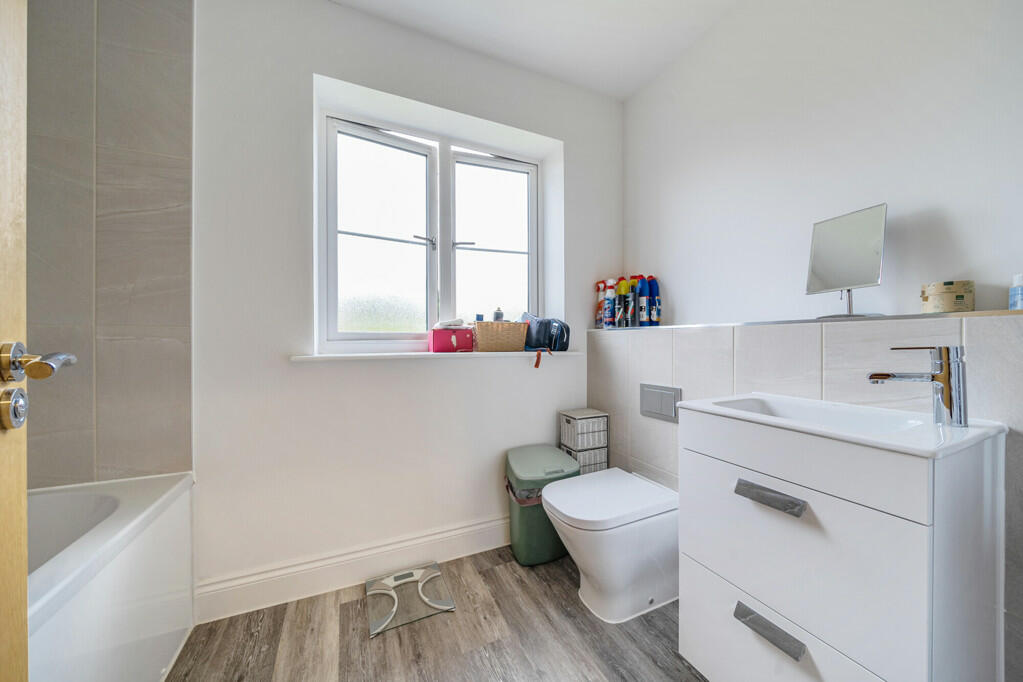 Additional image 6 of Parkwood Hill, Greenhithe, Kent