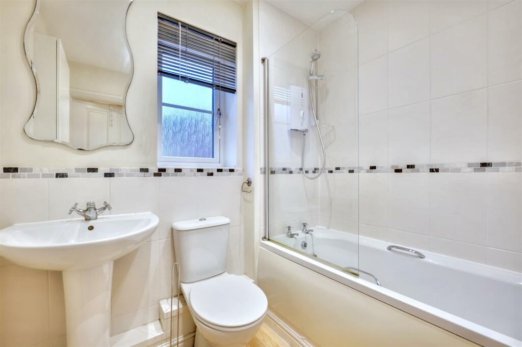 Additional image 11 of Weavers Close, Bulkington