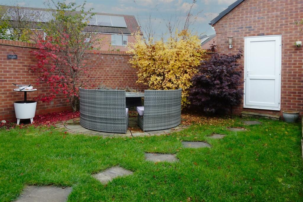 Additional image 21 of Macaulay Road, Bishops Itchington, Southam