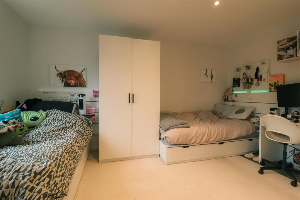 Additional image 14 of Galanos, Long Itchington, Southam