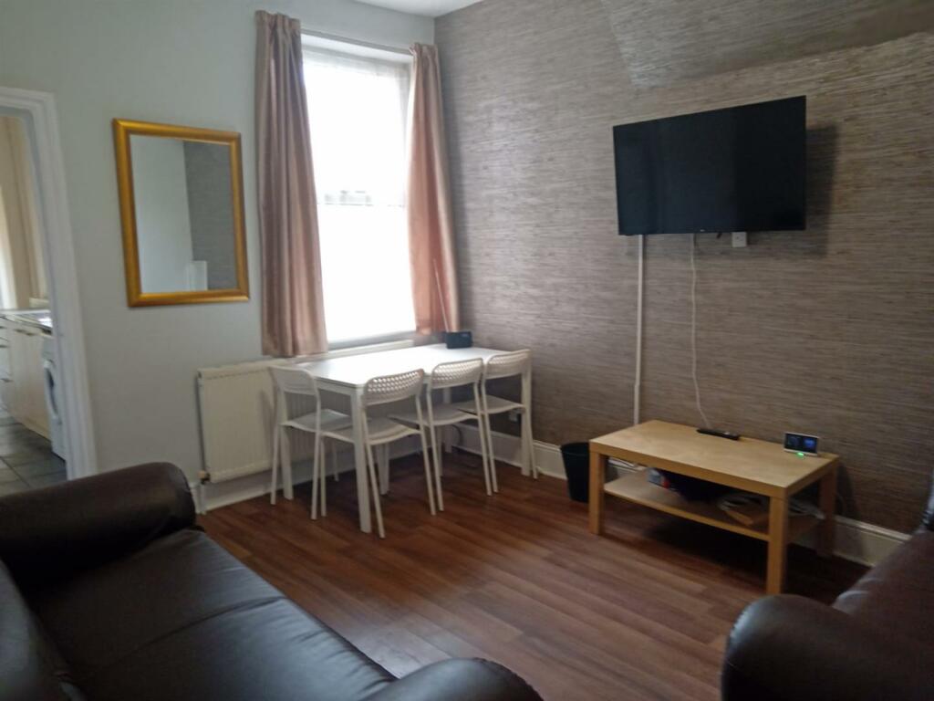 Additional image 3 of Room 3, Sovereign Road, Earlsdon, Coventry, CV5 6LU