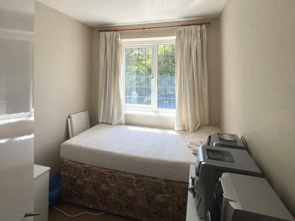 Additional image 12 of Kenilworth Road, Balsall Common, Coventry