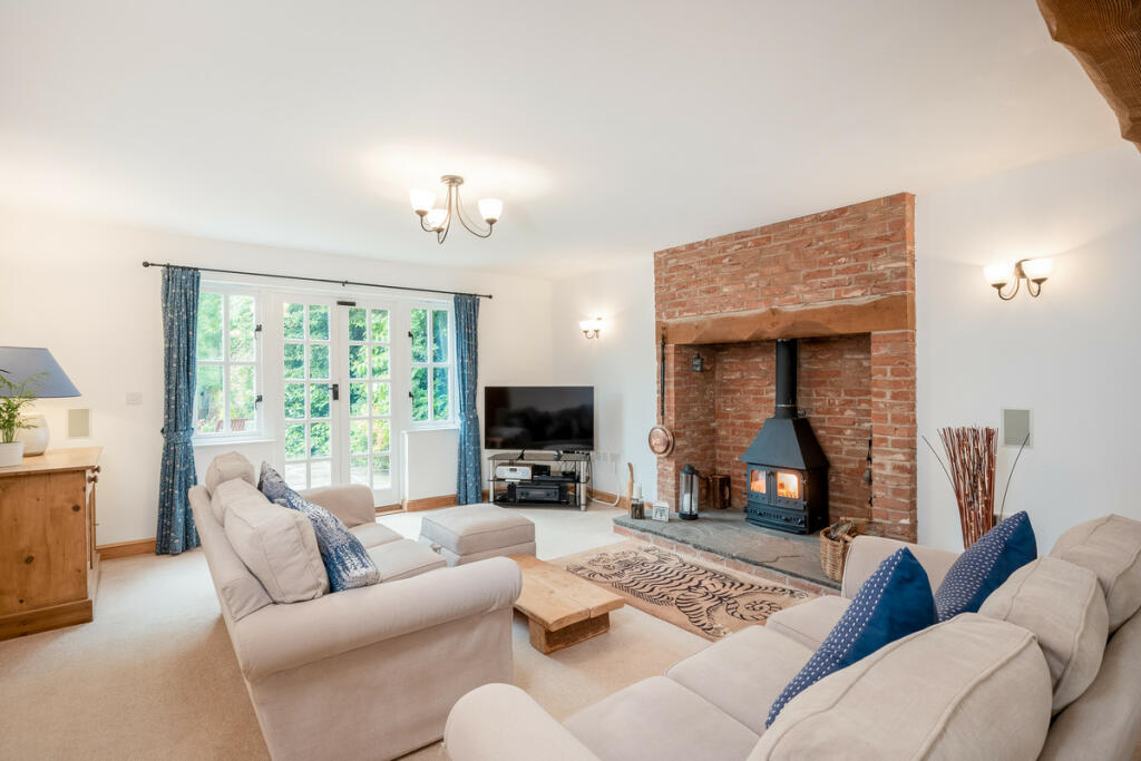 Additional image 4 of Napton On The Hill, Warwickshire, CV47 8NG